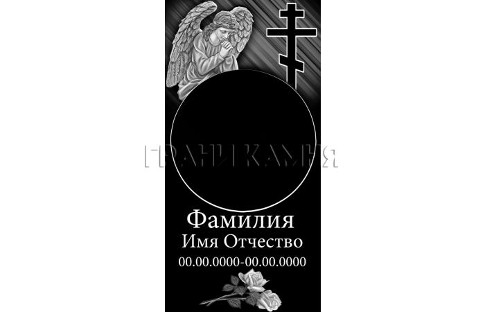 Вертикальный гранитный памятник с ангелом и розами №135