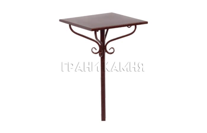 Стол на кладбище №1