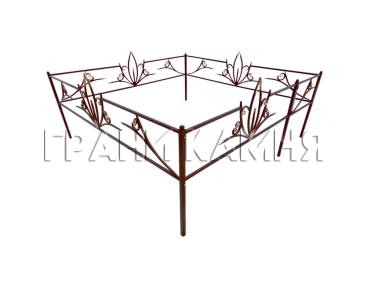 Металлическая оградка на кладбище №15