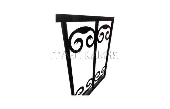 Ограда на кладбище металлическая №26