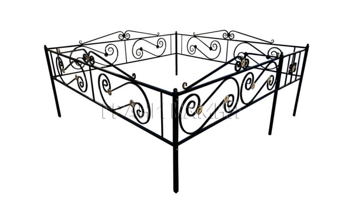 Ограда металлическая на кладбище №27