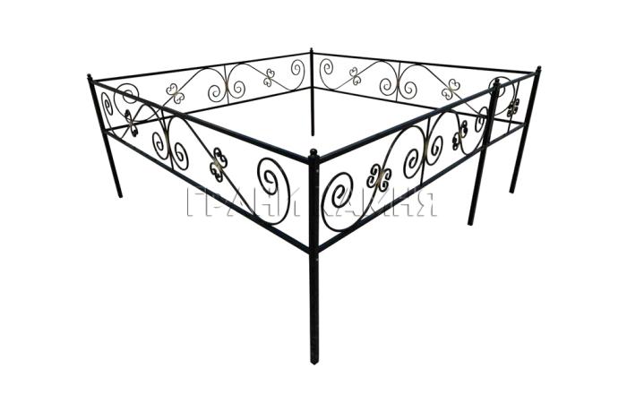 Оградка металлическая на кладбище №34