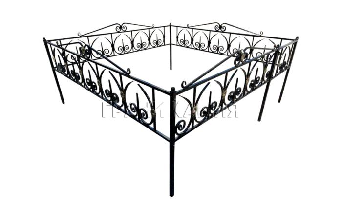 Ограда на кладбище металлическая №39