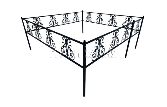 Ограда металлическая на кладбище №40