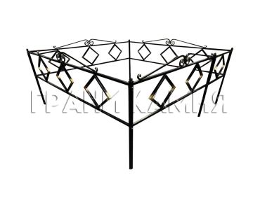 Металлическая ограда на кладбище №41