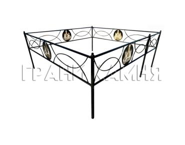 Ограда металлическая на могилу №45 Храм