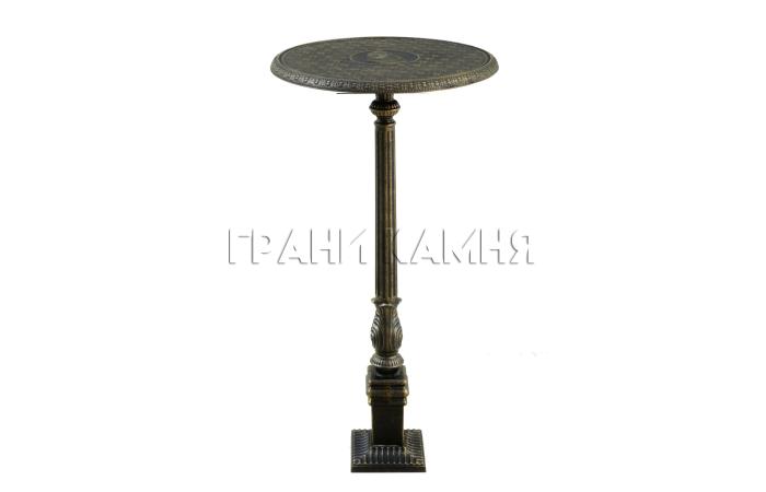 Чугунный столик на могилу