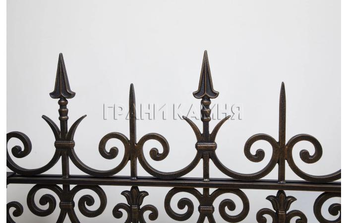 Чугунная ограда на могилу №2 'Пика'