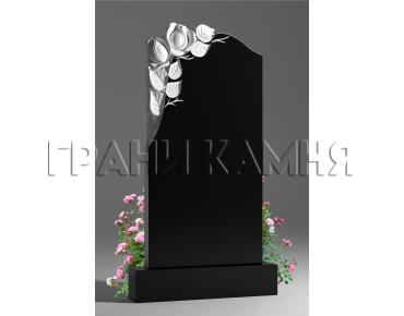 Вертикальный гранитный памятник резной с цветами № 33/10